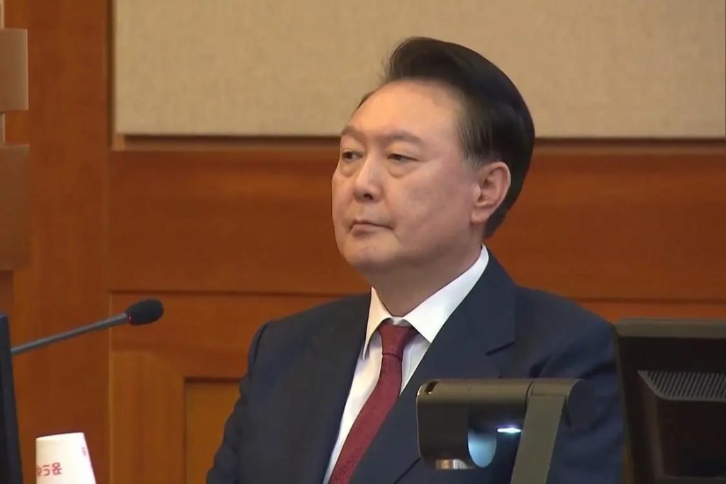尹锡悦成韩国第二位被罢免总统-博彩社区-博彩论坛